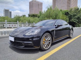 保时捷Panamera